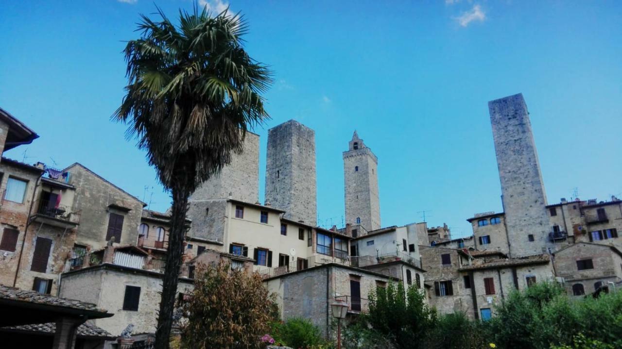 Affittacamere Chiti Melania San Gimignano Exterior foto